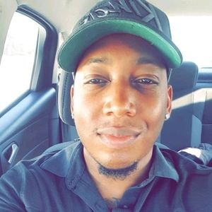 Meet your Posher, Jonathan